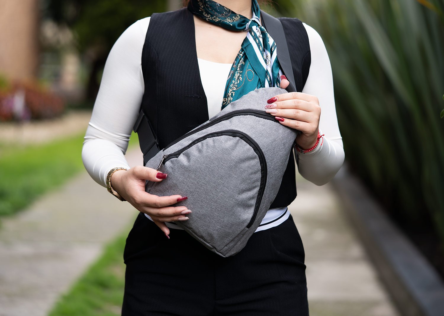 Bolso Manos Libres Benny Tipo Sling